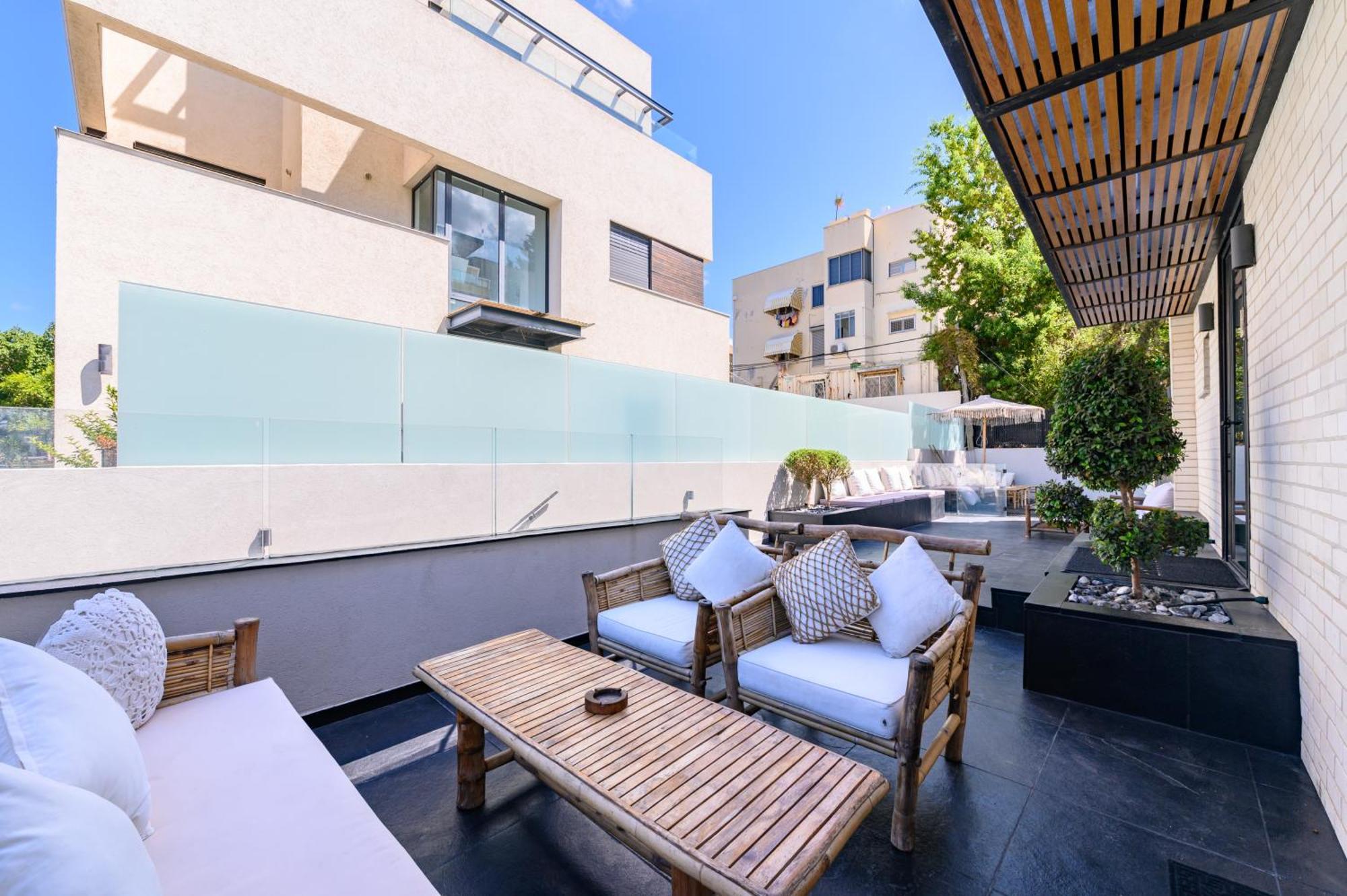 Rokah Luxury Villa At Ramat Hahayal Tel Aviv Eksteriør bilde