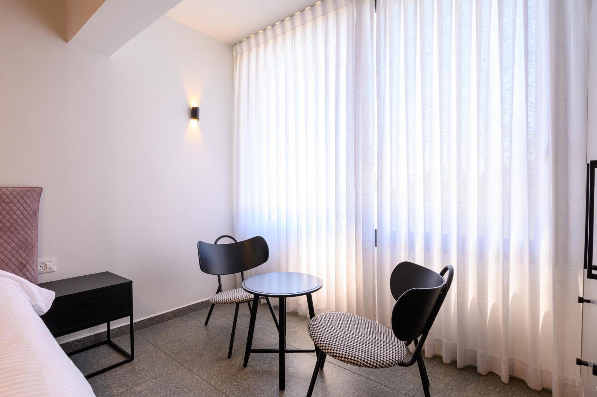 Rokah Luxury Villa At Ramat Hahayal Tel Aviv Rom bilde